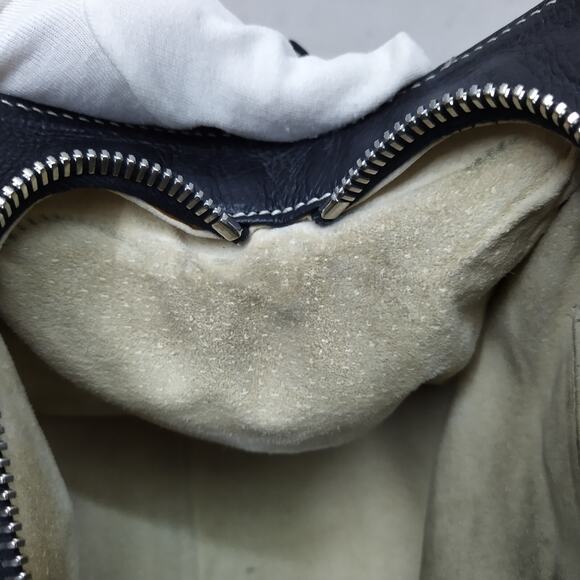 Marc Jacobs Black Leather Pushlock Pocket Double Handles Zipper Satchel Bag - Picture 16 of 16